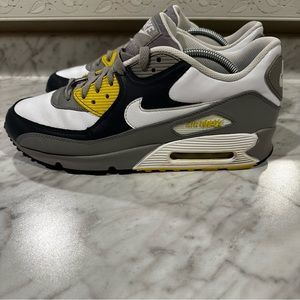 Nike Air Max 90 Men’s size 10.5